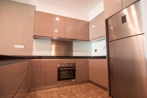 Platinum Suite Vista Residence -FREE WIFI