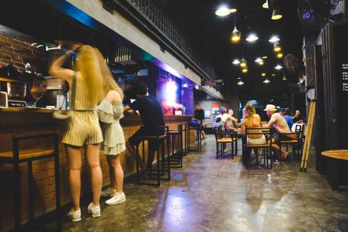 BED STATION HOSTEL KHAOSAN - 바/라운지