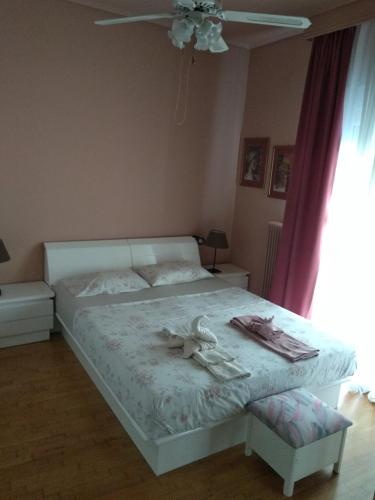 EFI'S HOUSE