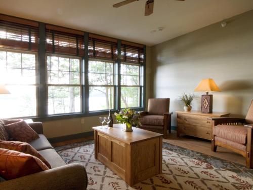 Basin Harbor Room Type - Family Suite