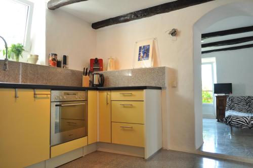 Oprema, Casa Grillino in Brione sopra Minusio