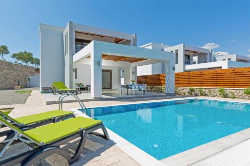  Lachania Villa Sleeps 7 Pool Air Con WiFi T769462 in Lachania