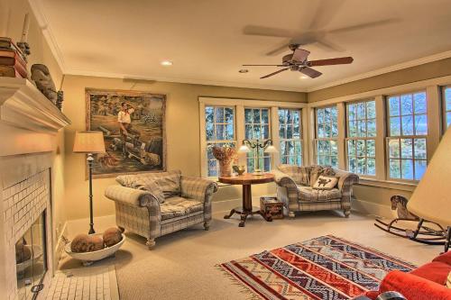 Lake Escape in Charlevoix, USA