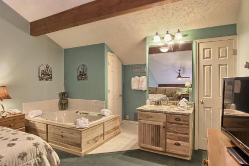 210 Pointes North Inn - image 7