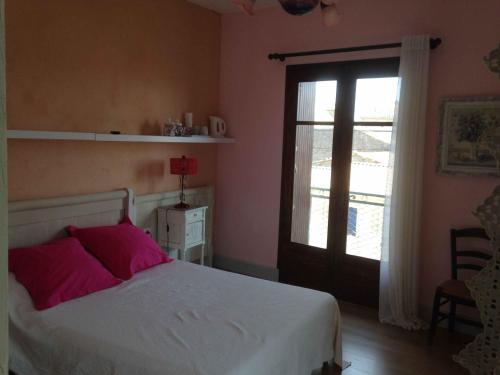 1 double bed