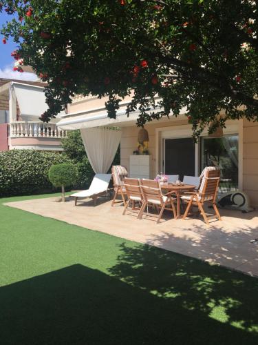 Hera’s House Hera’s House