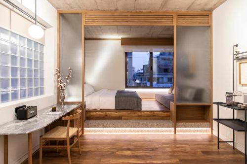 Ergon House - image 5