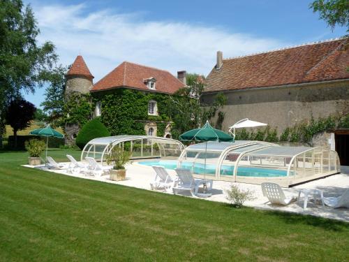 Château de Ribourdin - Accommodation - Chevannes