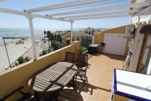 ATA, Moderno ático en primera línea en el casco antiguo, Villajoyosa (foto 6)