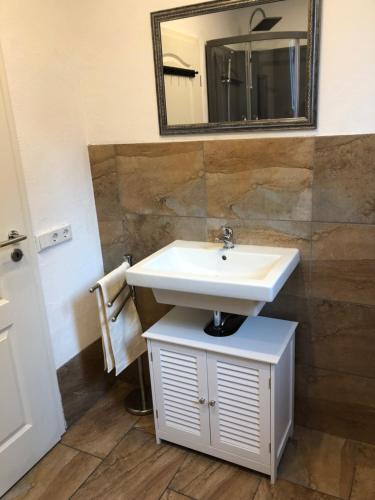 Bathroom, Ferienhaus Oliveira in Spalt