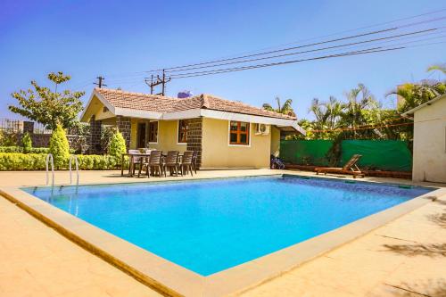 Pet Friendly Villa With Pool In Lonavala India Photos Room