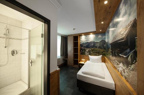 Standard Single Room