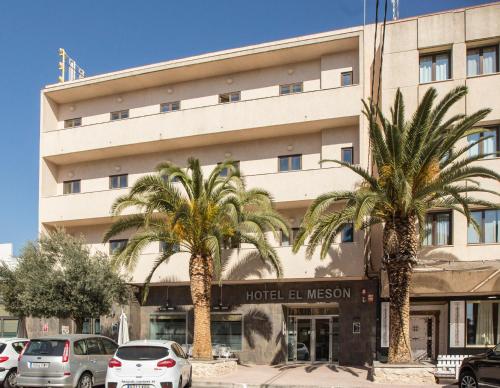 . Hotel El Mesón