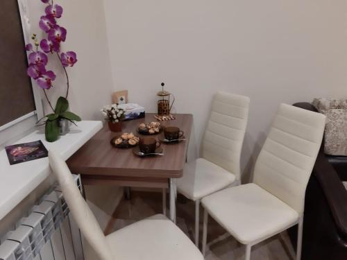 Apartment on Komsomolskaya - image 4