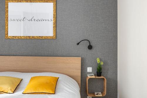 LE CRAZY by Cocoonr - image 2