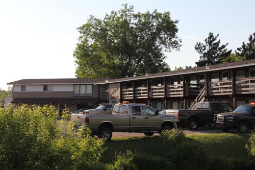 Lakeshor Motor Inn - image 8