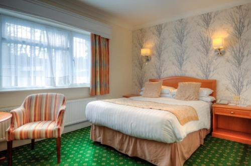 Langstone Cliff Hotel - image 3