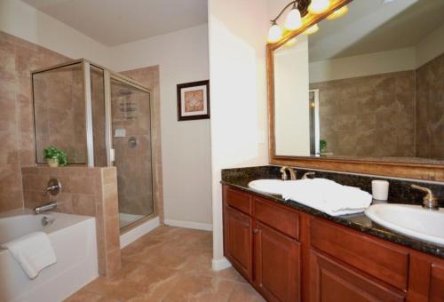 Bella Piazza 272019 - image 5
