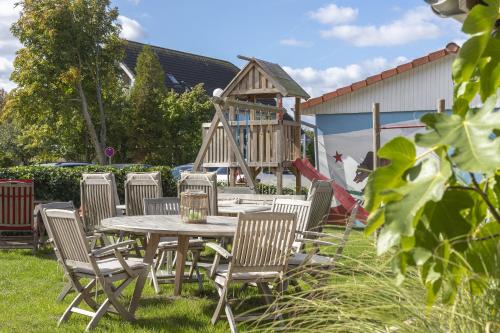 Laste mänguväljak, Beach Hotel California in Schonberg (Holstein)