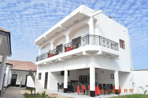 Balcony/terrace, Sukuta Nema Guest House in Western