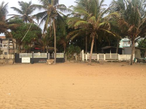 Sea Sands Beach Hostel