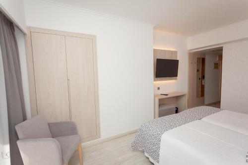 Hotel Timor In Playa De Palma From 68 Trabber Hotels