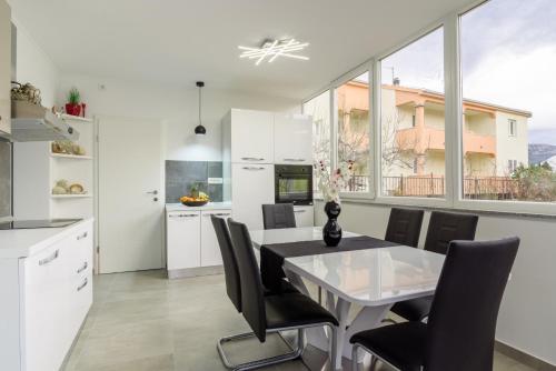 House Niko - image 3
