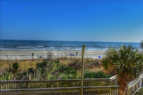 110 South Hampton Condo - main image