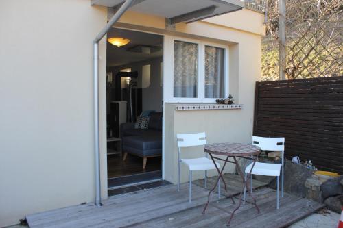 Pilatus Apartments - image 4