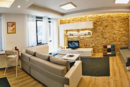 Studio 10, Bușteni (foto 8)