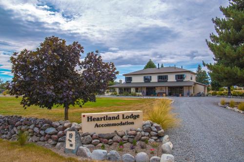 Heartland Lodge In New Zealand Heartland Lodge In New Zealand