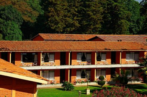 Hotel Pie de la Sierra