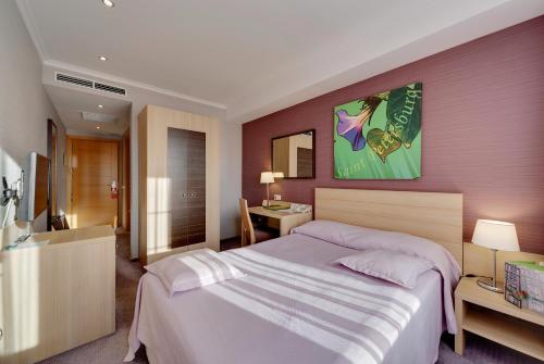 Nashotel - image 14