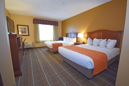 Queen Room with Two Queen Beds