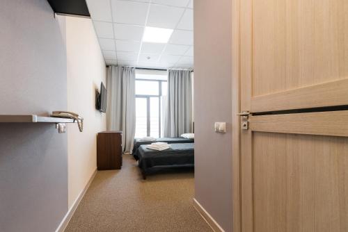 2 twin beds