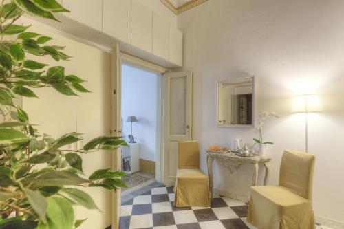 Duomo Suite Central Home - image 10