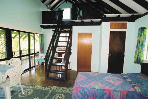 Gina's Garden Lodges in Aitutaki