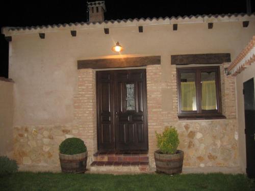  CASA RURAL LA CASA DE LOS POLLOS in Turrubuelo