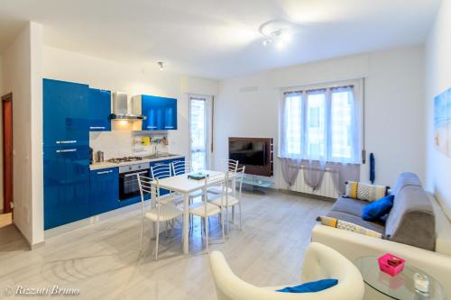  appartamento ristrutturato a nuovo !!!, Pension in Varraze bei Rovieto