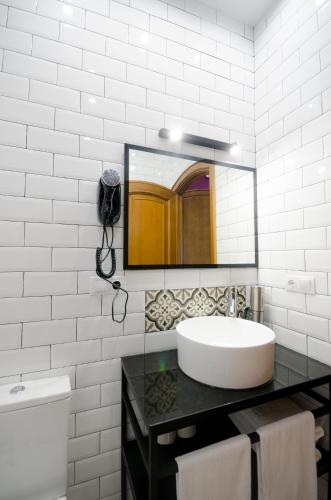 Apartamentos Suites Roma - image 5