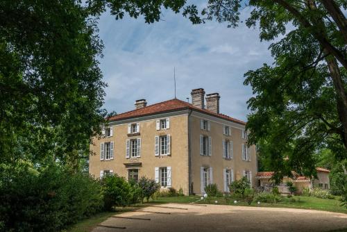 Lou Castet de Lussolle - Chambres d'hôtes