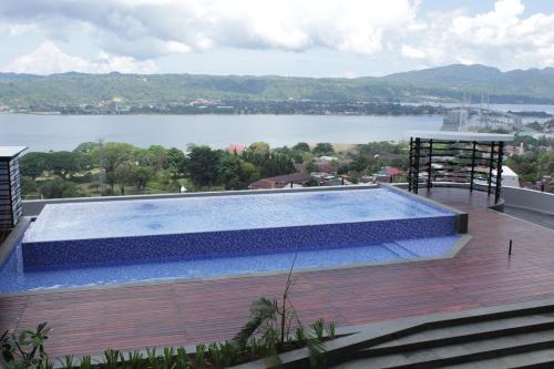 Swimming pool, Hotel Santika Premiere Ambon in Ambon