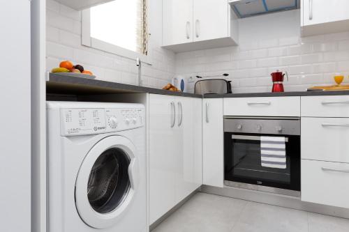Key Barcelona HOUSING (Carrer Girona) Room Type - Apartment with Shower
