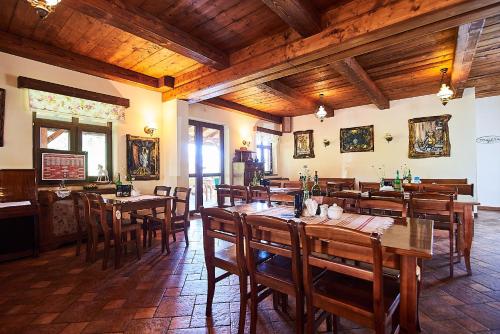 Karczma Brzeziniak - image 7