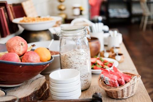 Bel And The Dragon-Churt - image 12