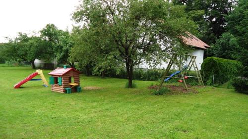 Playground, Hotel Krone in Niederstotzingen