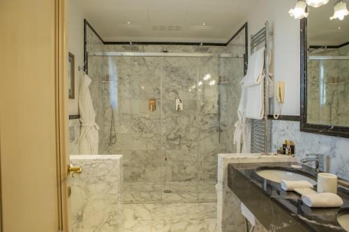 Junior Suite image 9