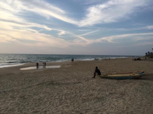 E-Beach Resort - image 2