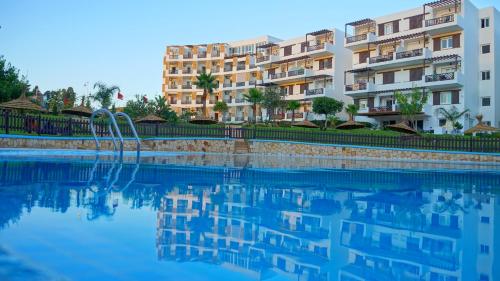 Exterior view, Mirador Golf Appart-hotel in Cabo Negro
