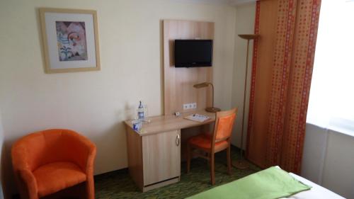 1 twin bed